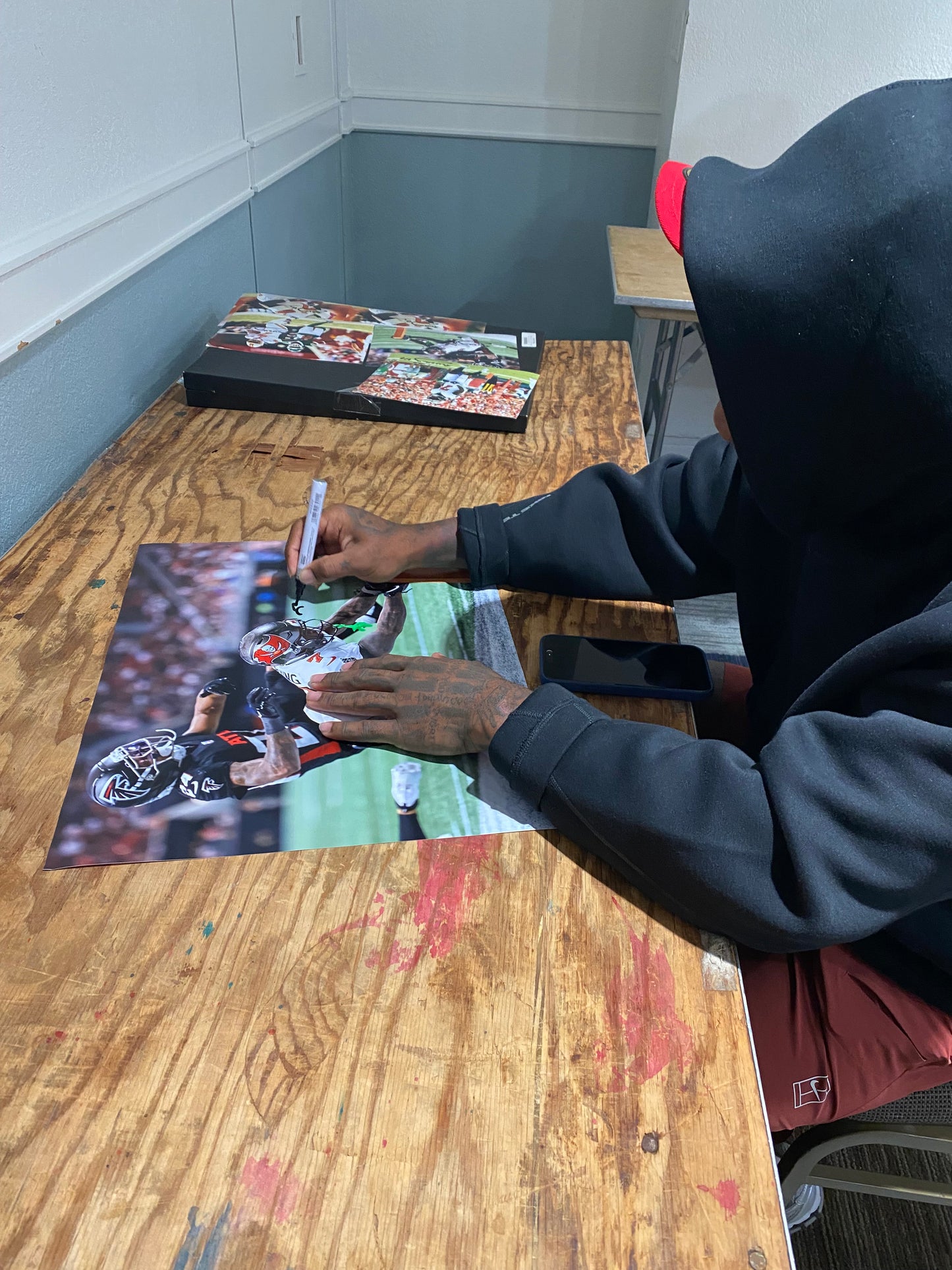 Bucky Irving Signed Tampa Bay Buccaneers 16x20 Photo