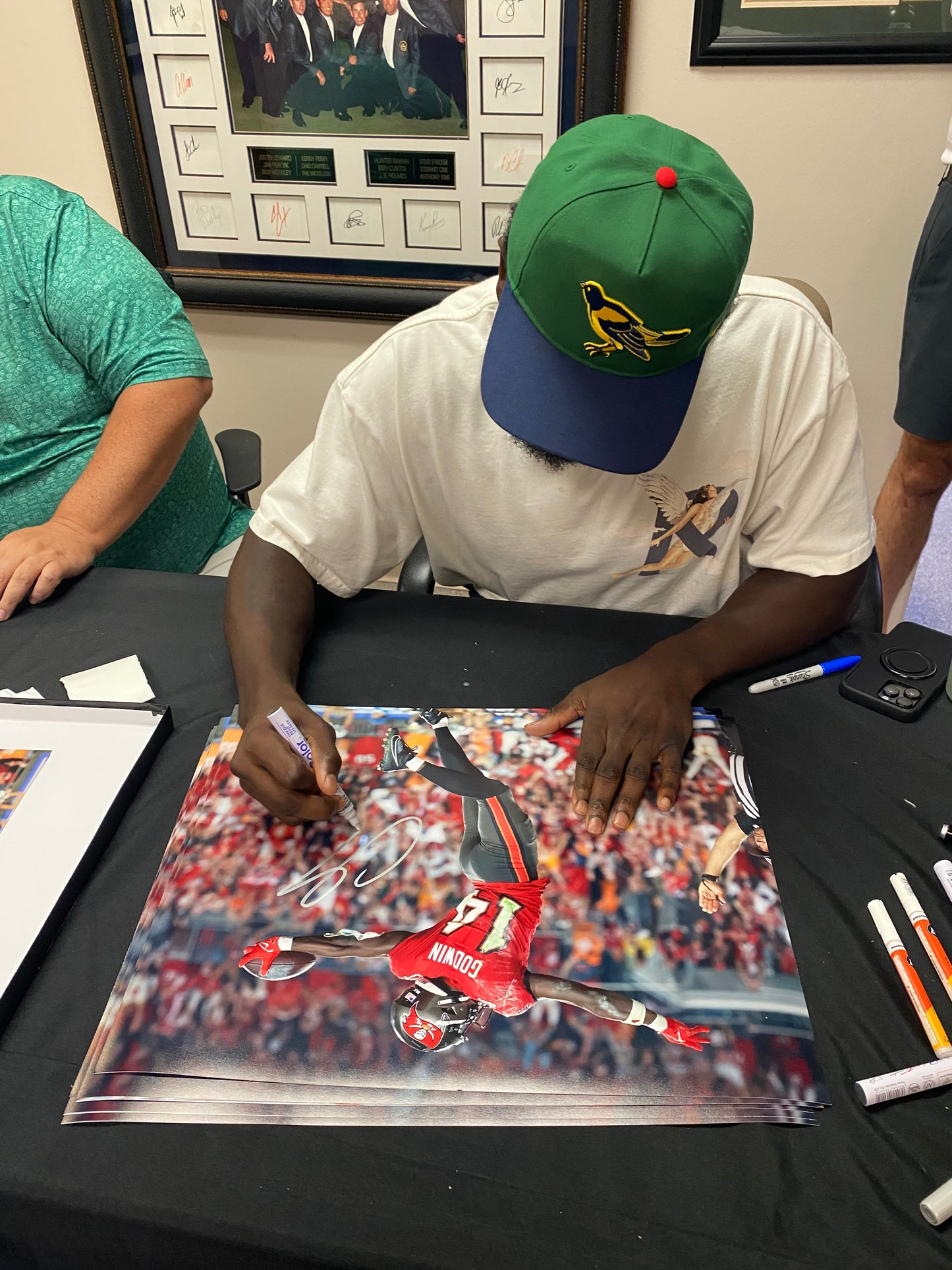 Chris Godwin Signed Tampa Bay Buccaneers 16x20 Photo