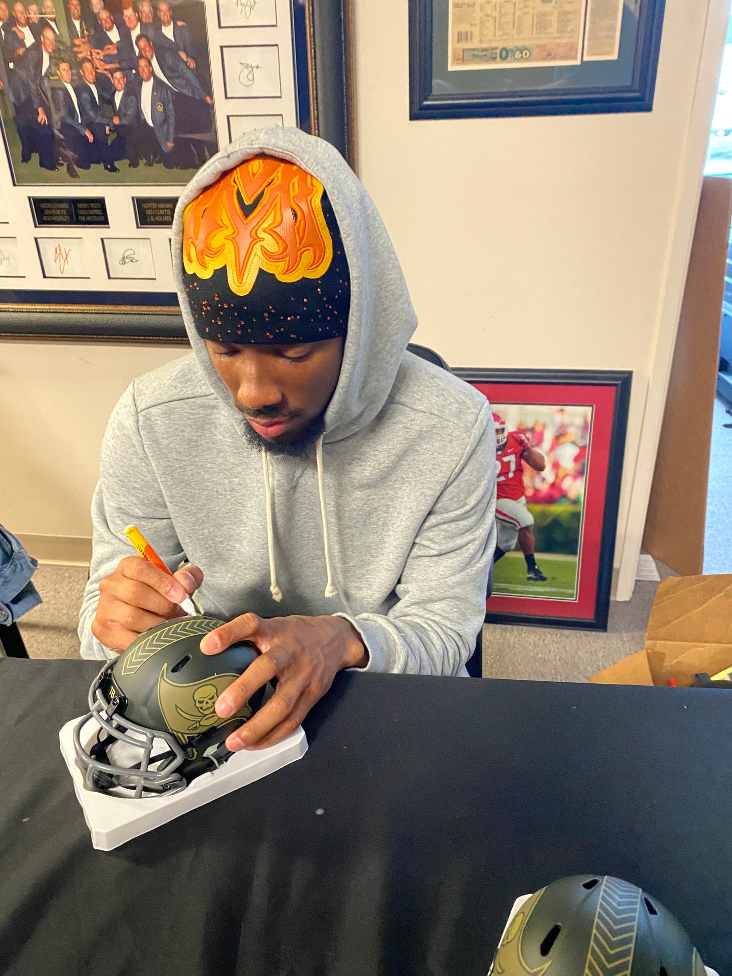 Tez Johnson Signed Tampa Bay Buccaneers 2025 Salute to Service Alternate Mini Helmet