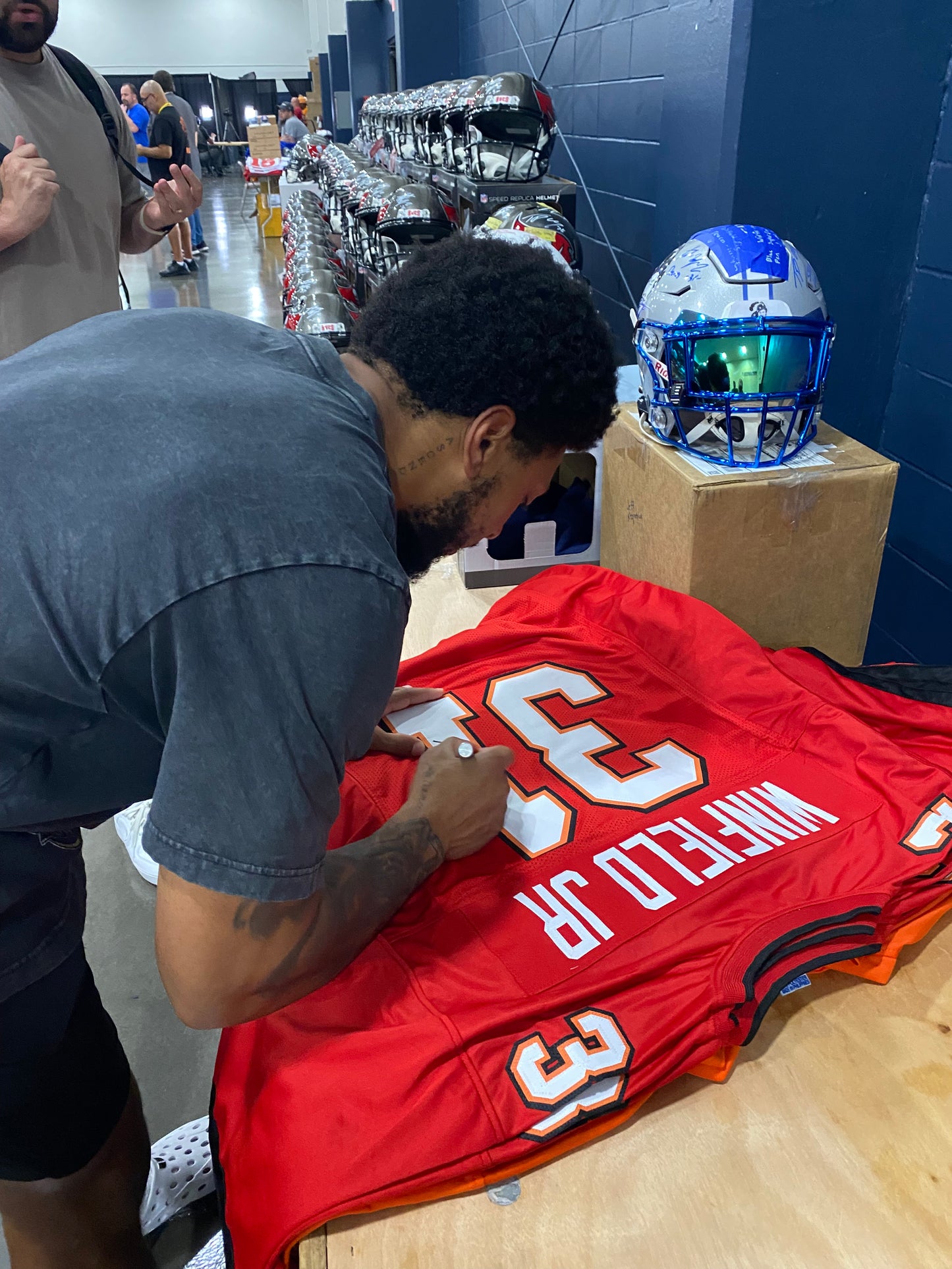 Antoine Winfield Jr signed red #31 stitched jersey