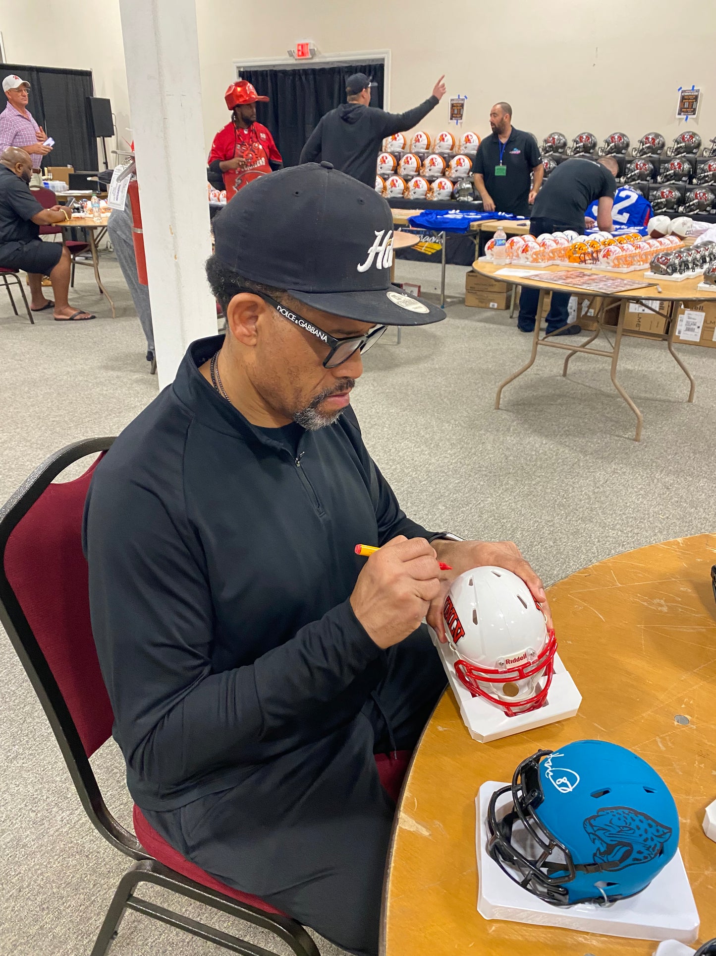 Keenan McCardell Signed UNLV Rebels Mini Speed Football Helmet