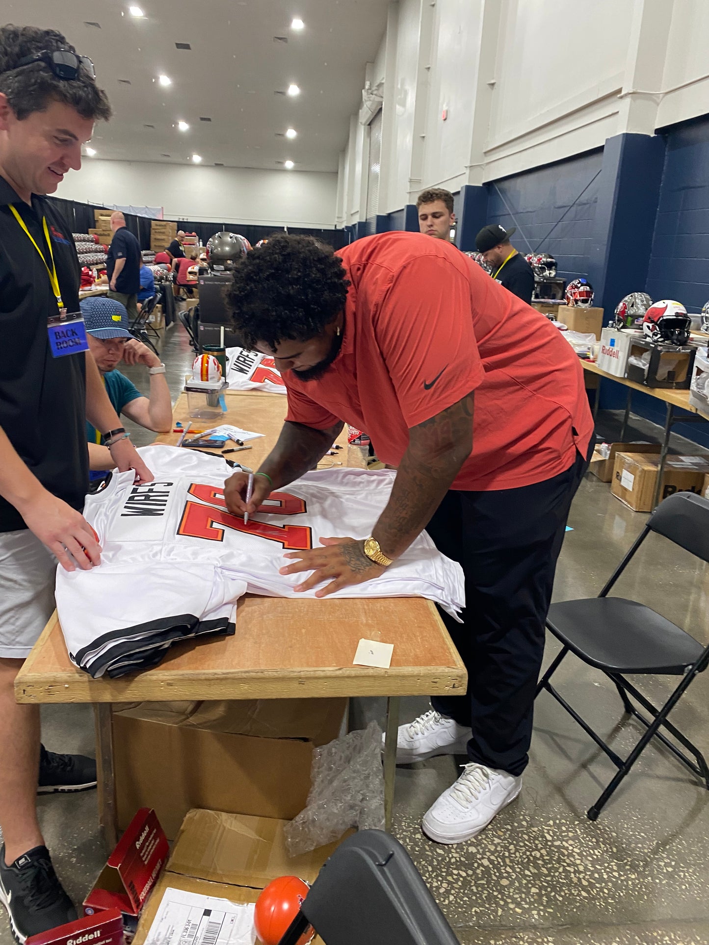 Tristan Wirfs signed white #78 stitched jersey