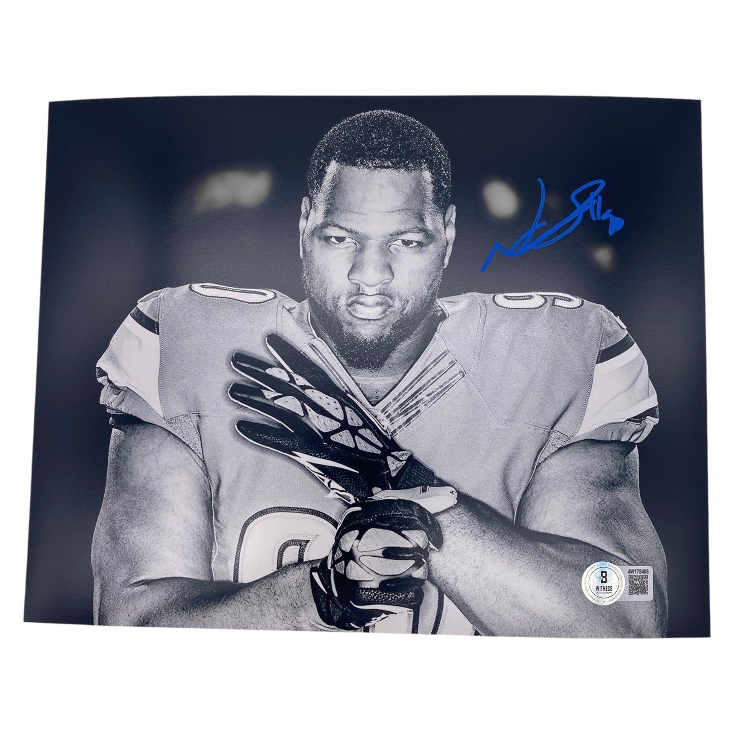 Ndamukong Suh Signed Detroit Lions 8x10 Photo