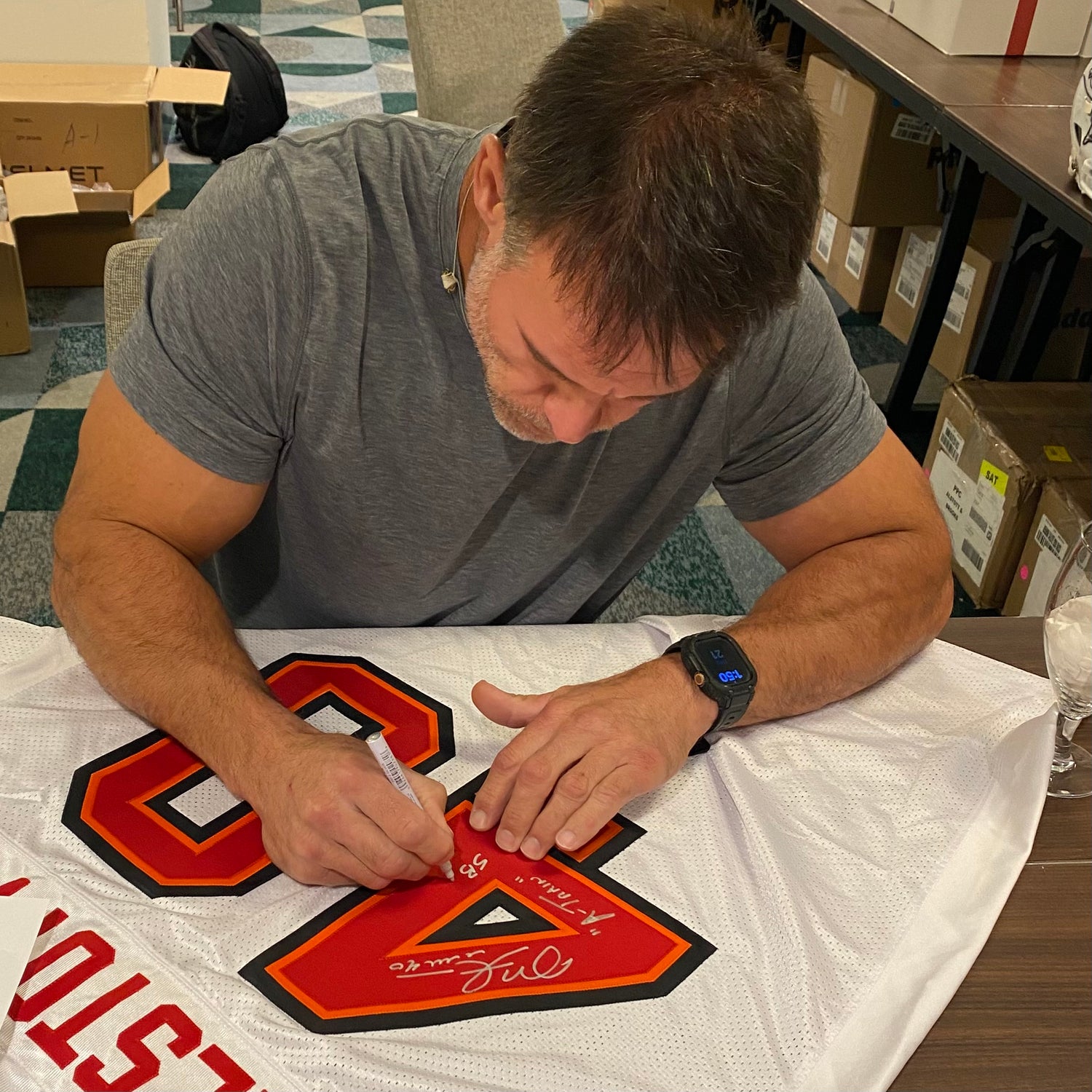 Mike Alstott Private Signing - January 17, 2026 - Click to Shop the Mike Alstott Collection