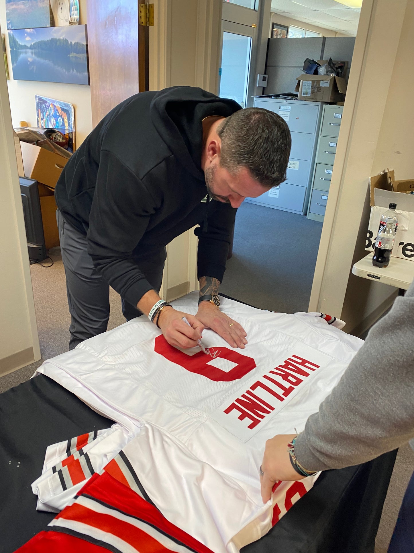 Brian Hartline Signed White #9 Jersey - Ohio State Buckeyes Receiver