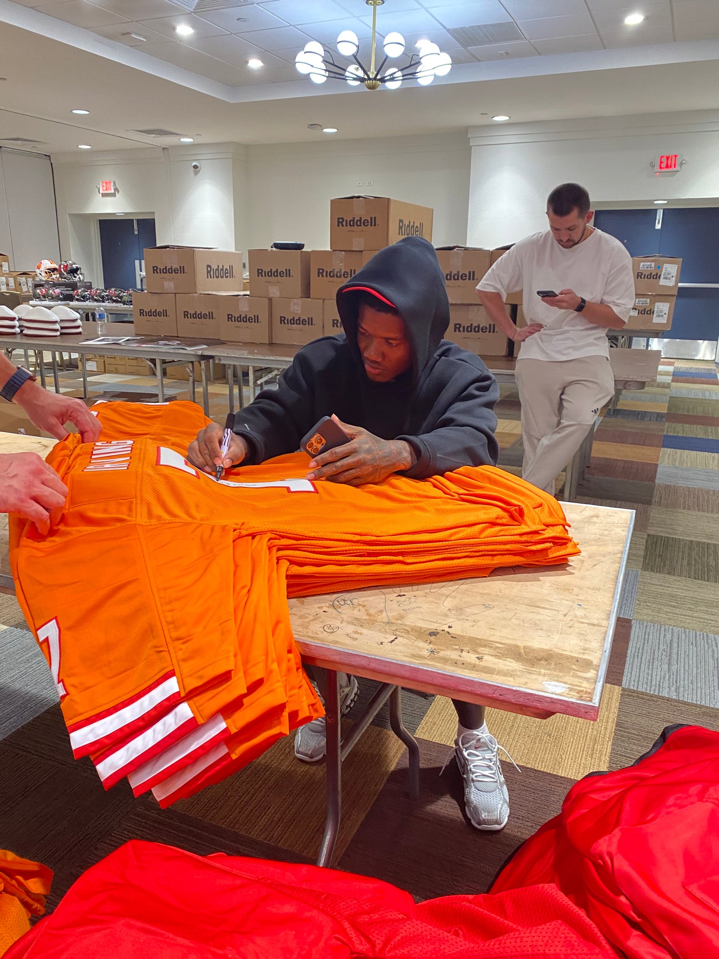 Bucky Irving signed Orange #7 Stitched Jersey Tampa Bay Buccaneers Creamsicle Style