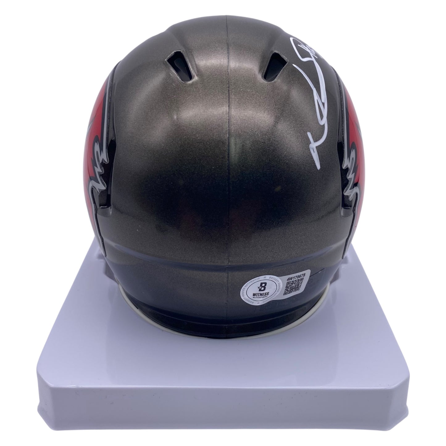 Ndamukong Suh Signed Tampa Bay Buccaneers Speed Mini Helmet