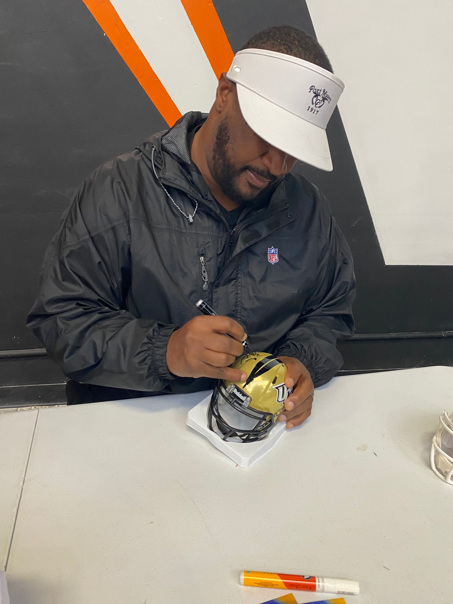Daunte Culpepper Signed UCF Knights Speed Mini Helmet