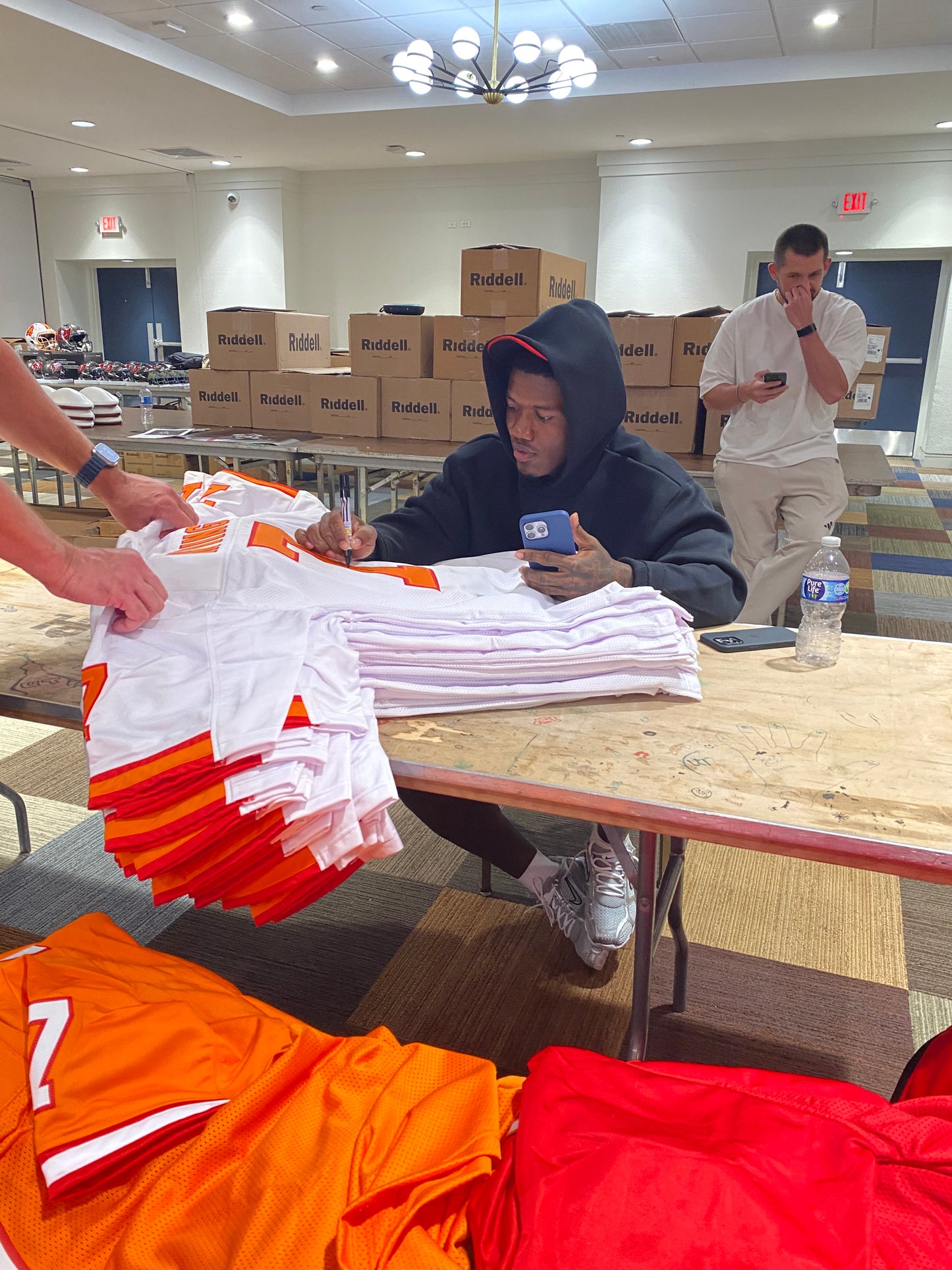 Bucky Irving signed White #7 Stitched Jersey Tampa Bay Buccaneers 1976 Style