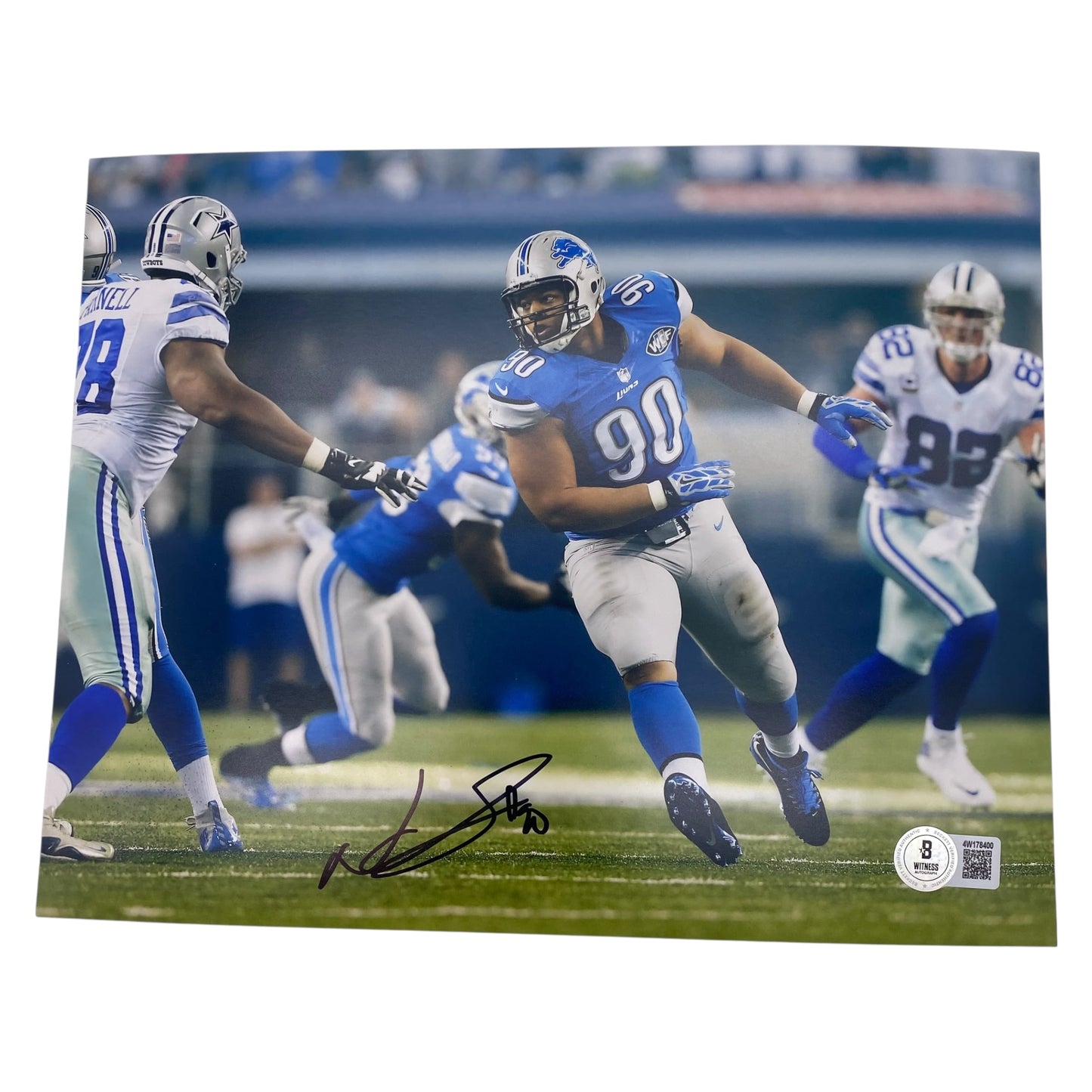 Ndamukong Suh Signed Detroit Lions 8x10 Photo