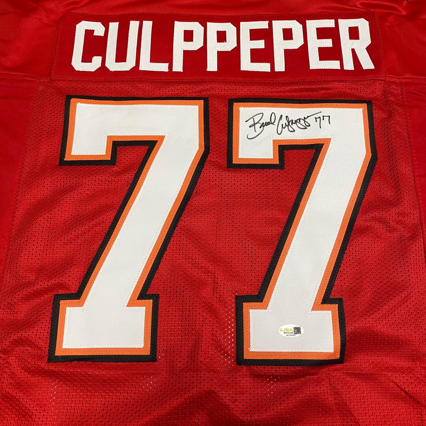 Brad Culpepper Signed Red #77 Stitched Jersey - Tampa Bay Buccaneers DL
