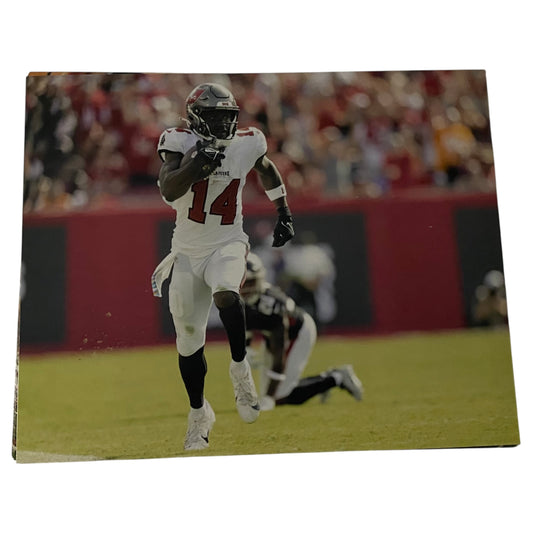 Chris Godwin Signed Tampa Bay Buccaneers 8x10 Photo